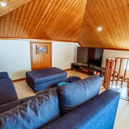 Neptune House Gæstehus Lourinhã