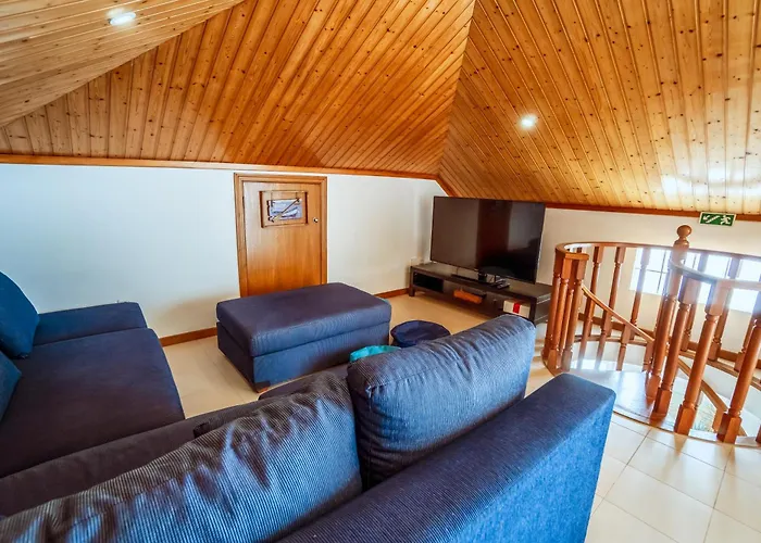 Neptune House Гостевой дом Лориньян